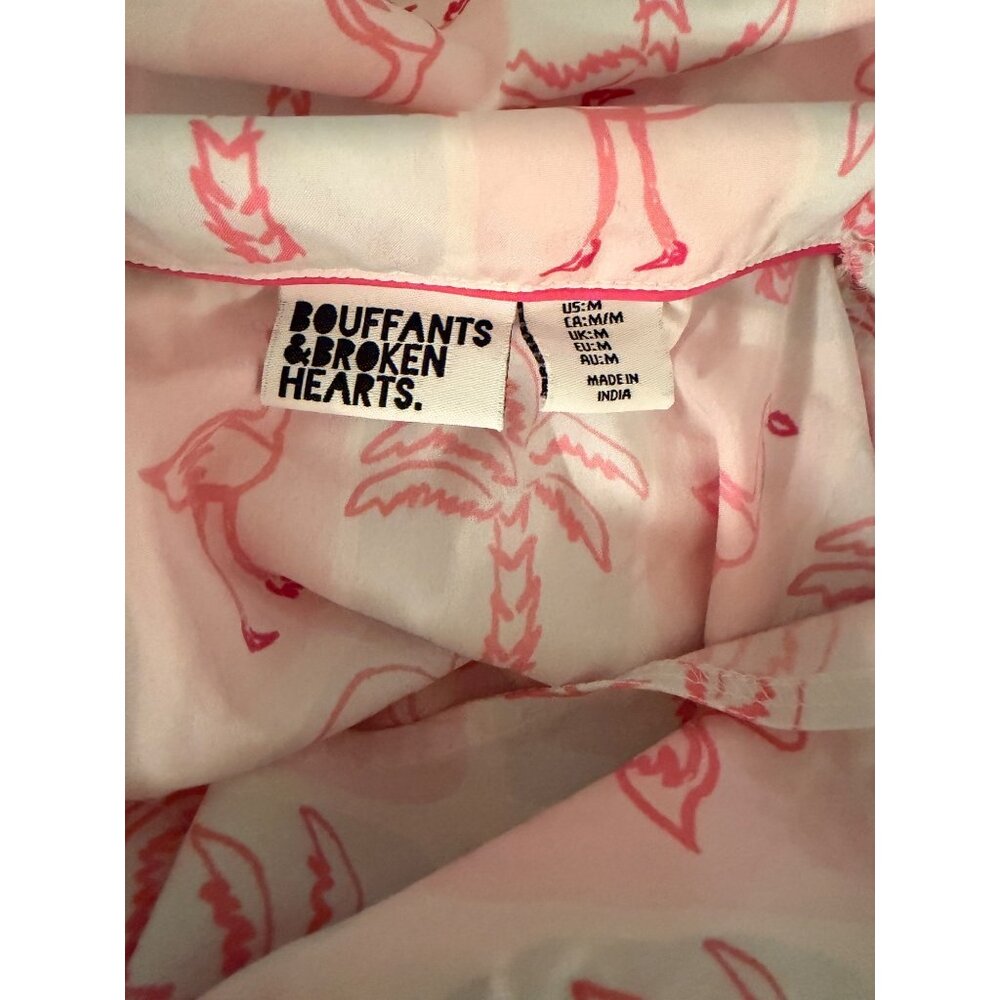 Bouffant’s & Broken Hearts Womens Size Medium Pink Flamingo Print Pajama Set - Picture 5 of 11